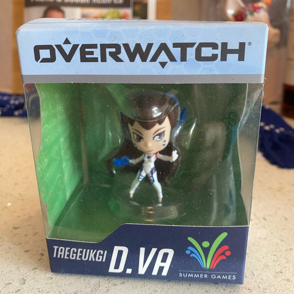 Overwatch Dva Figure
